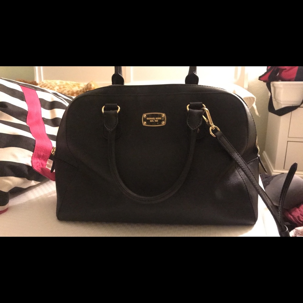100% Authentic MK purse